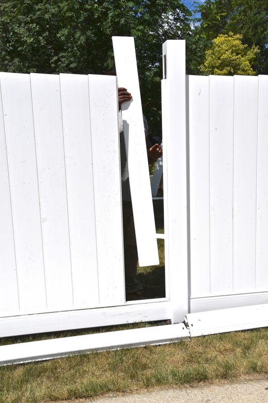 Vinyl Fence Professionals